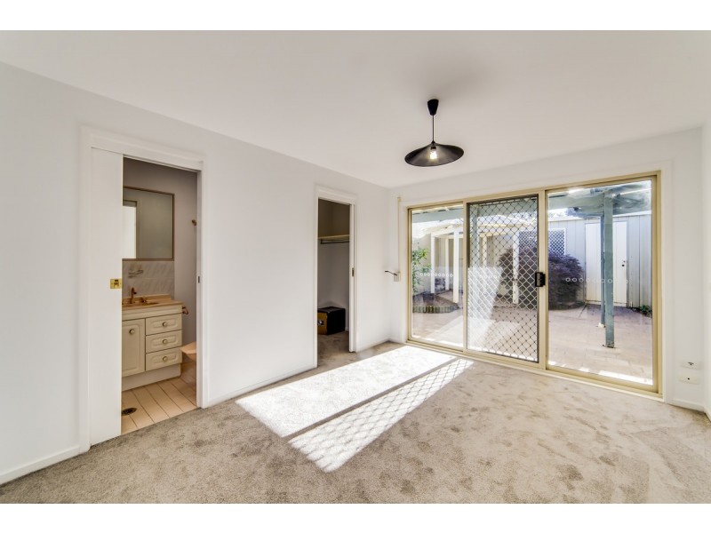 35 Chirnside Circuit, Kambah ACT 2902