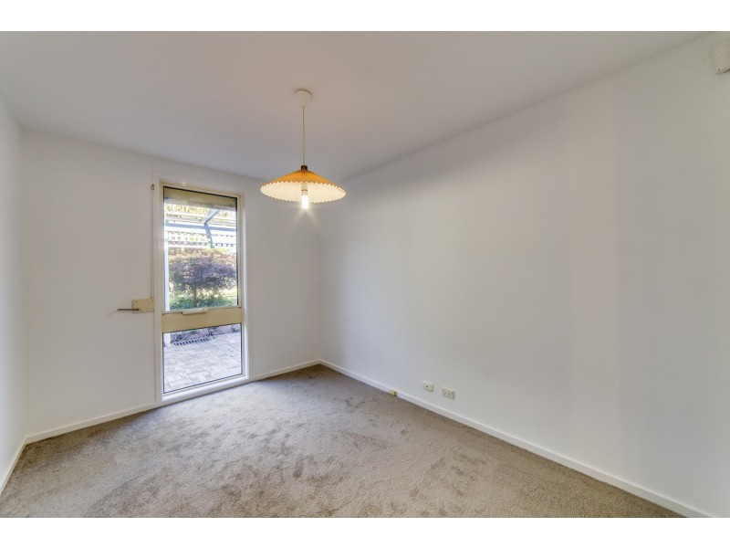 35 Chirnside Circuit, Kambah ACT 2902