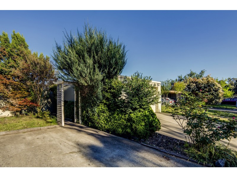 35 Chirnside Circuit, Kambah ACT 2902