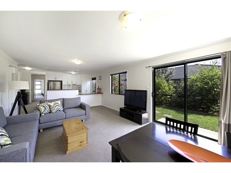 48 Eccles Circuit, Macgregor ACT 2615