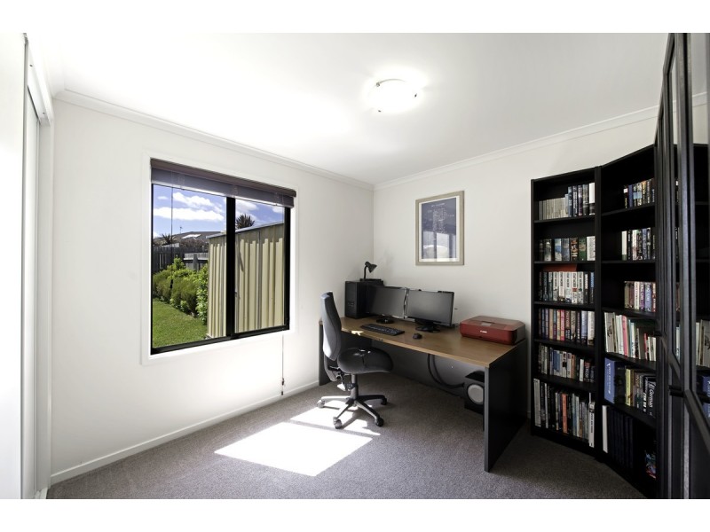 48 Eccles Circuit, Macgregor ACT 2615