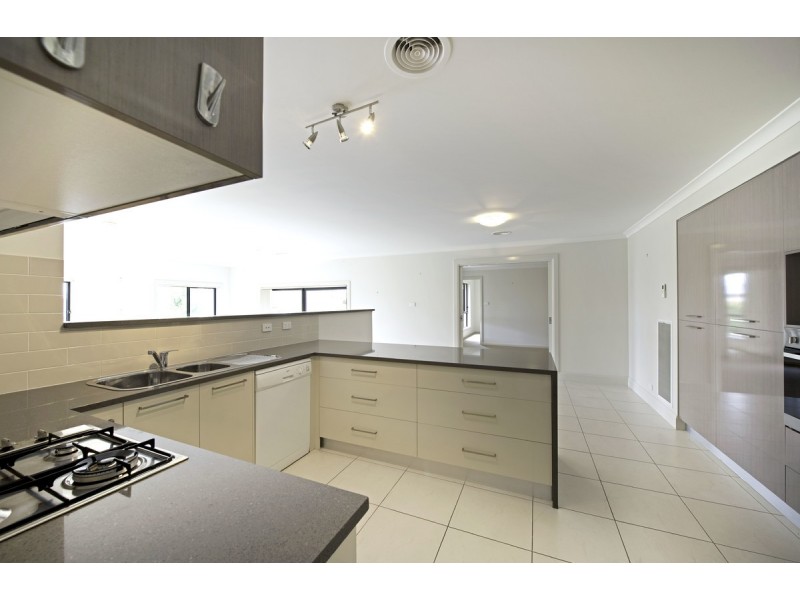 24 Greenman Street, Macgregor ACT 2615