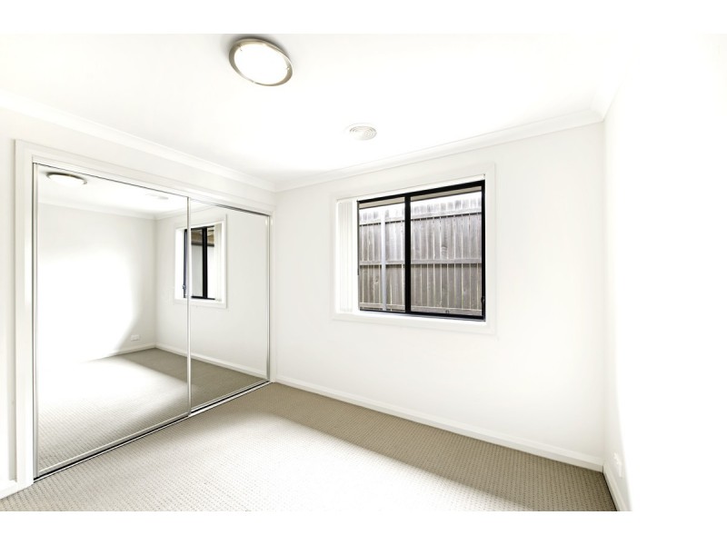 24 Greenman Street, Macgregor ACT 2615