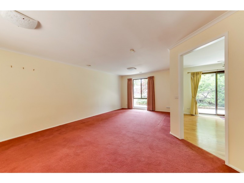 18 Macintyre Street, Charnwood ACT 2615