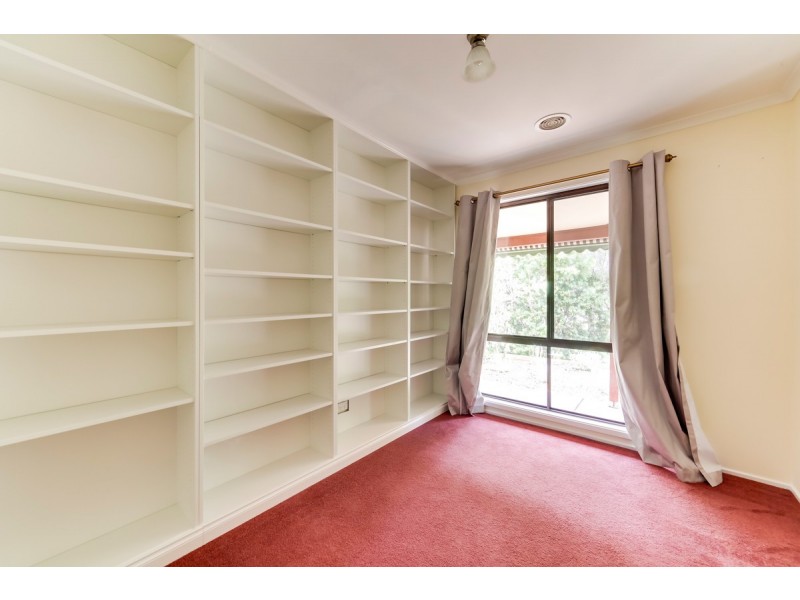 18 Macintyre Street, Charnwood ACT 2615