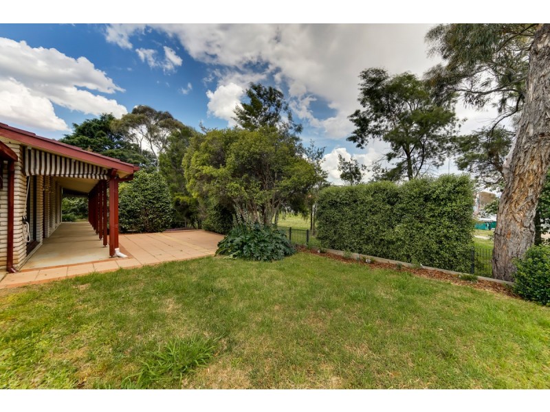 18 Macintyre Street, Charnwood ACT 2615