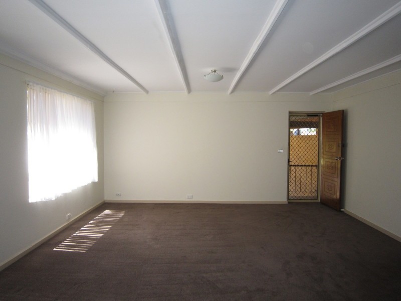 12A Macnaughton Street, Higgins ACT 2615