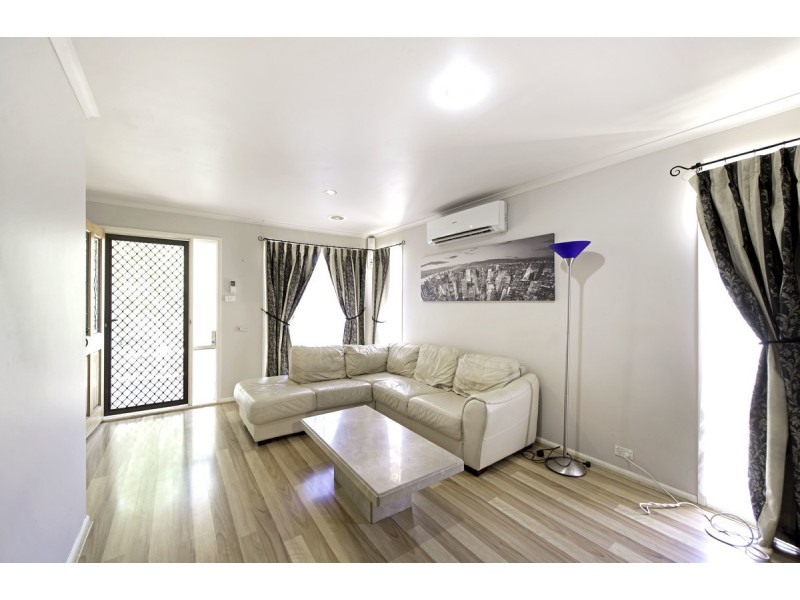 21 Britten Jones Drive, Holt ACT 2615