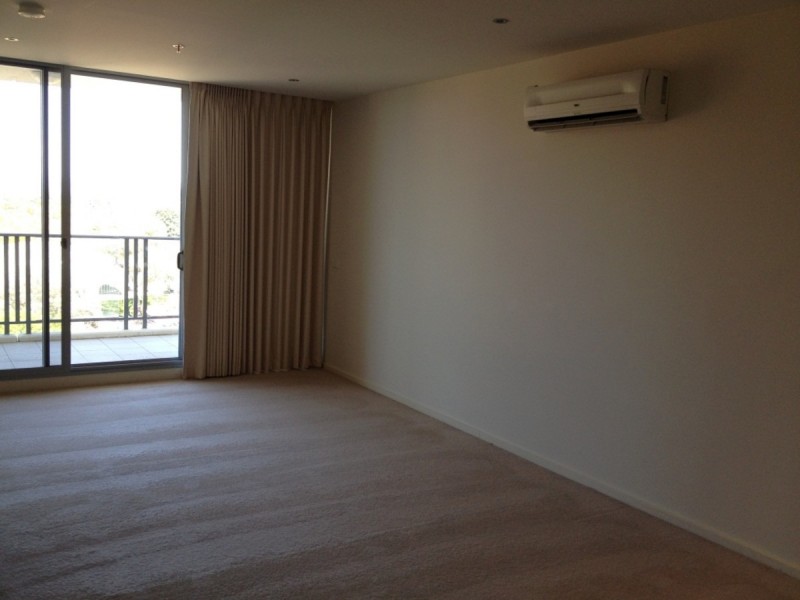 76/2 Edinburgh Avenue, City ACT 2601