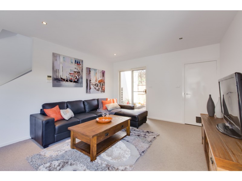 80/215 Aspinall Street, Watson ACT 2602