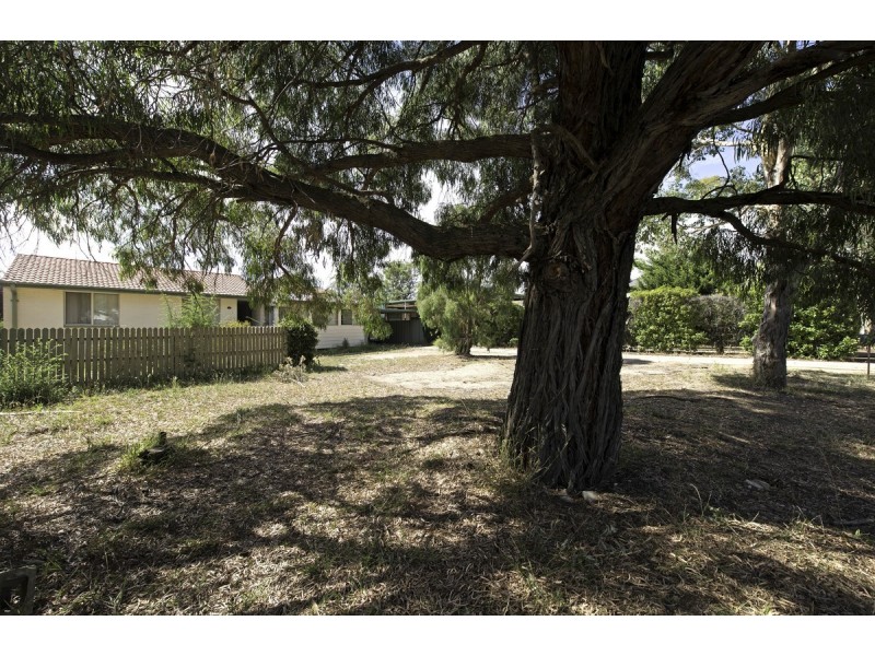 12 & 14 Clark Close, Spence ACT 2615