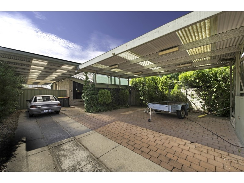 12 & 14 Clark Close, Spence ACT 2615