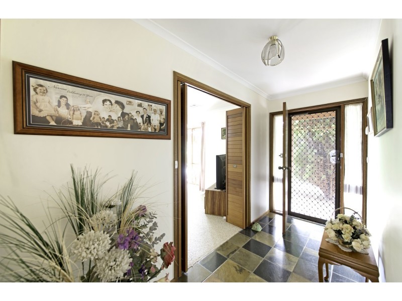 4 Mocatta Place, Latham ACT 2615