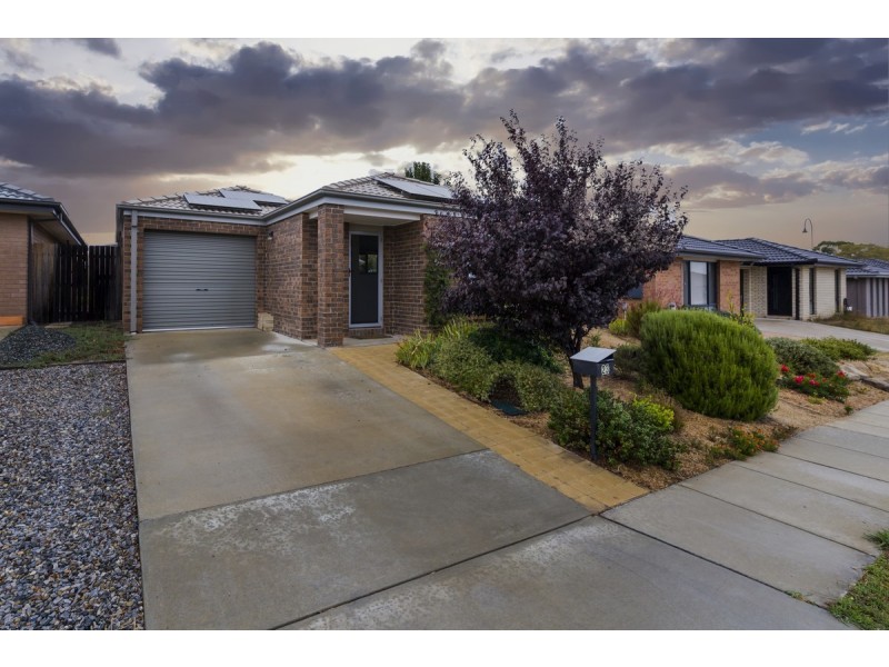 23 John Holt Street, Macgregor ACT 2615