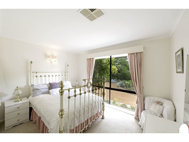 9 Nicholls Place, Higgins ACT 2615