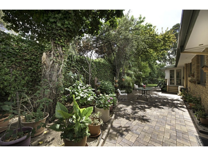 9 Nicholls Place, Higgins ACT 2615