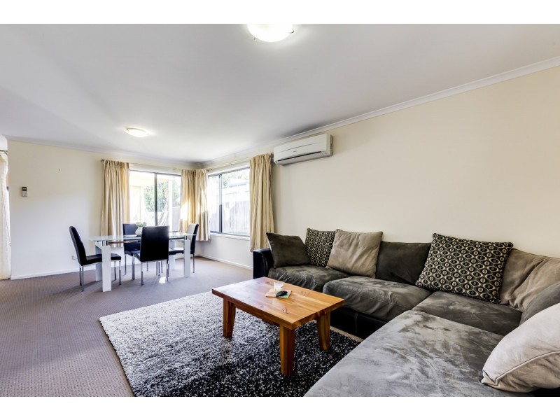 17 Heighway Street, Macgregor ACT 2615