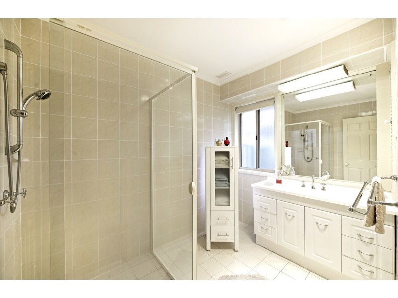 3 Denny Street, Latham ACT 2615