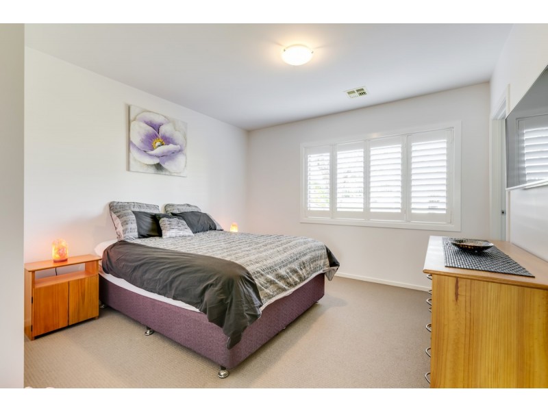 50/215 Aspinall Street, Watson ACT 2602