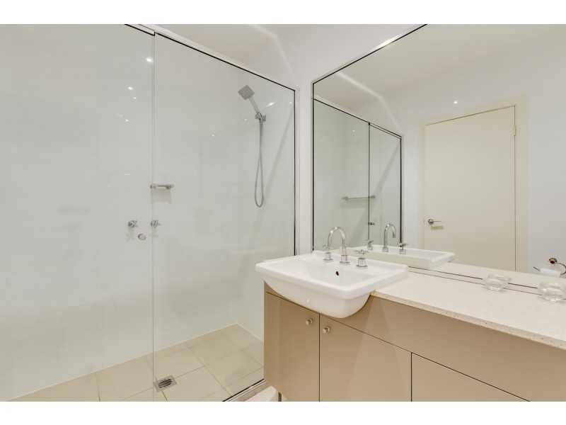 50/215 Aspinall Street, Watson ACT 2602