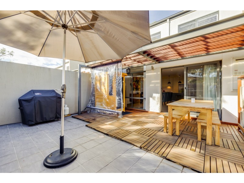 50/215 Aspinall Street, Watson ACT 2602