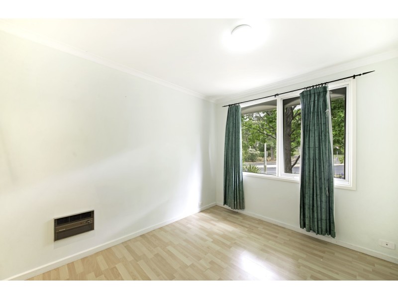 1 Messenger Street, Holt ACT 2615
