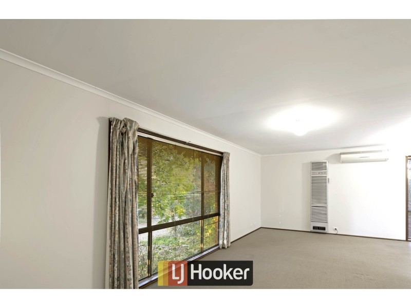 4 Mcarthur Place, Latham ACT 2615