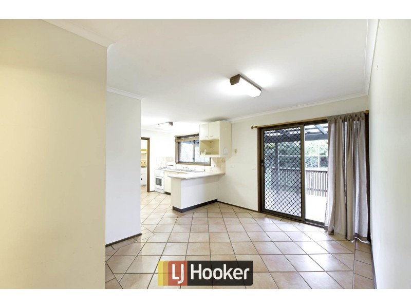 4 Mcarthur Place, Latham ACT 2615
