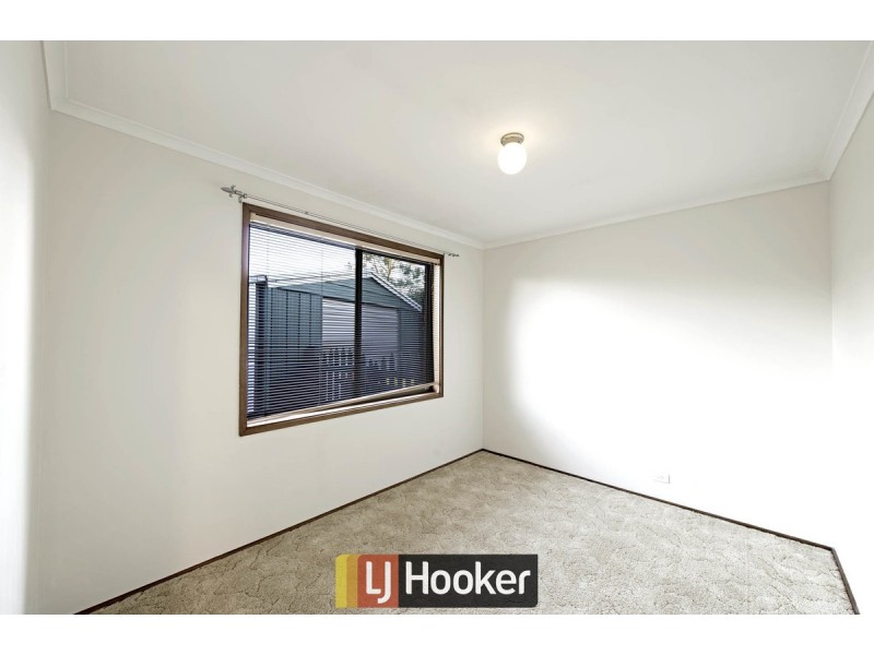 4 Mcarthur Place, Latham ACT 2615