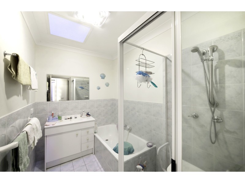 13 Corringle Close, Amaroo ACT 2914
