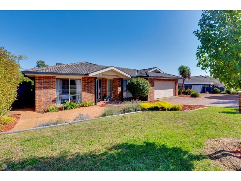 18 Hedger Street, Dunlop ACT 2615