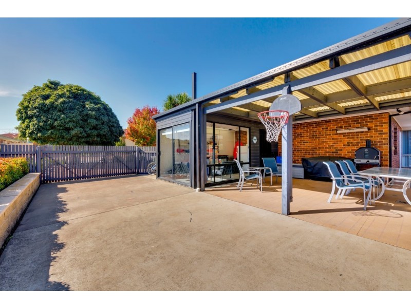 18 Hedger Street, Dunlop ACT 2615