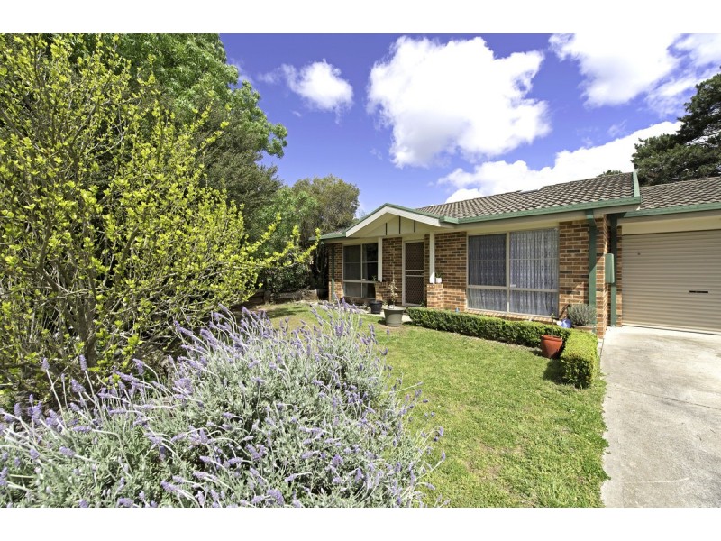 5 Bushby Place, Holt ACT 2615