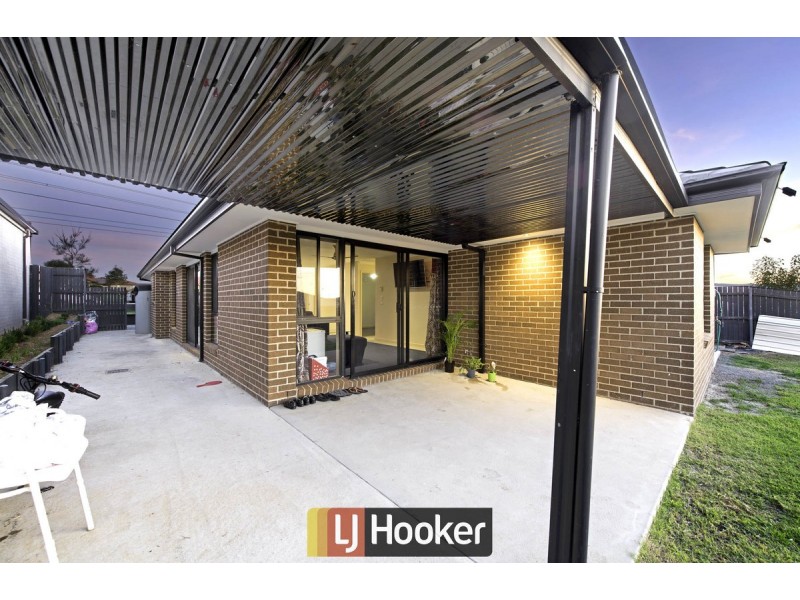 13 Victor Chang Street, Macgregor ACT 2615