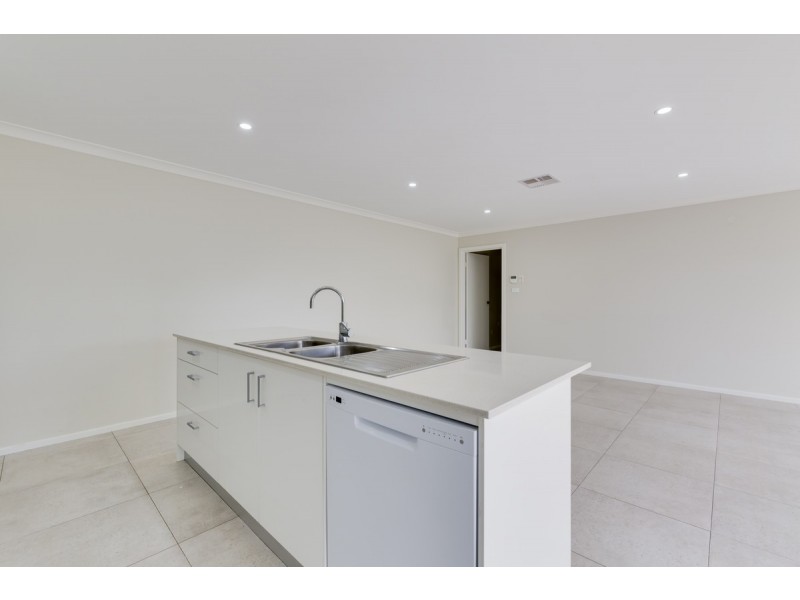 2/41 Nott Street, Fraser ACT 2615