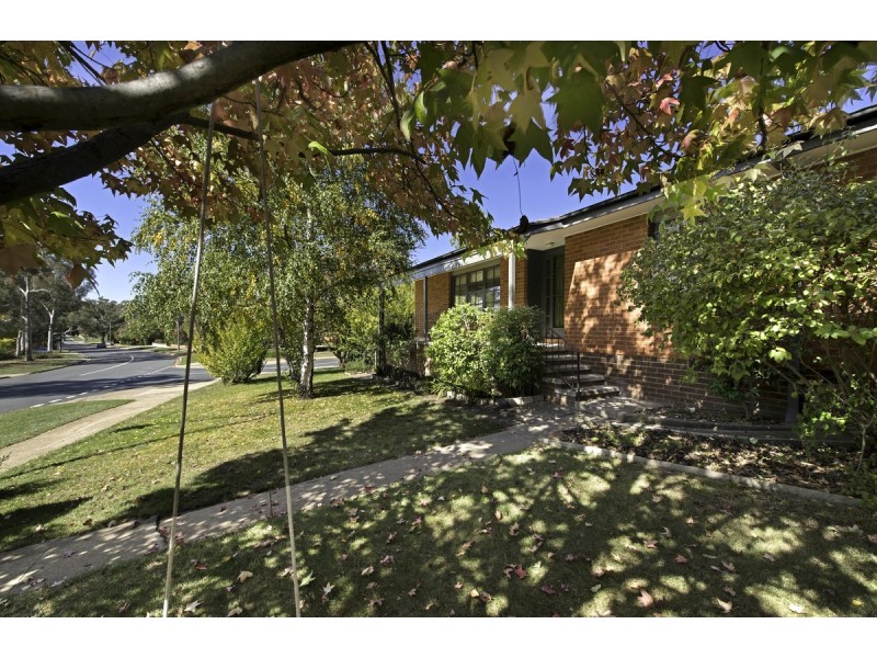 70 Lyttleton Crescent, Cook ACT 2614