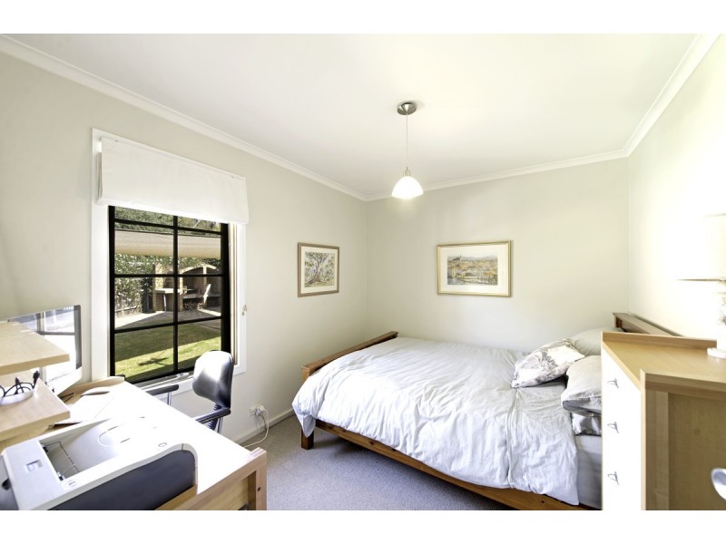 70 Lyttleton Crescent, Cook ACT 2614