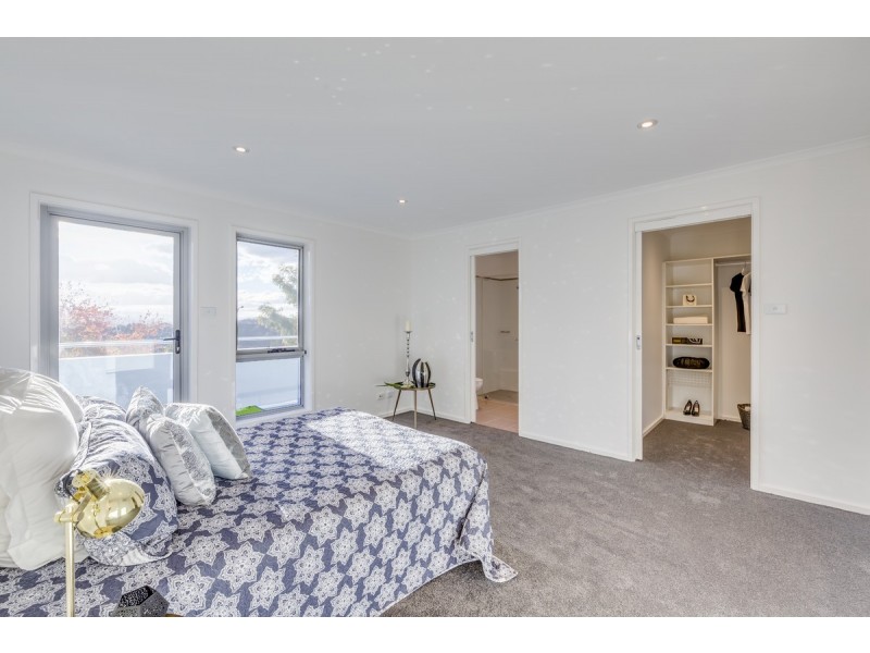 21 Paperbark Street, Banks ACT 2906