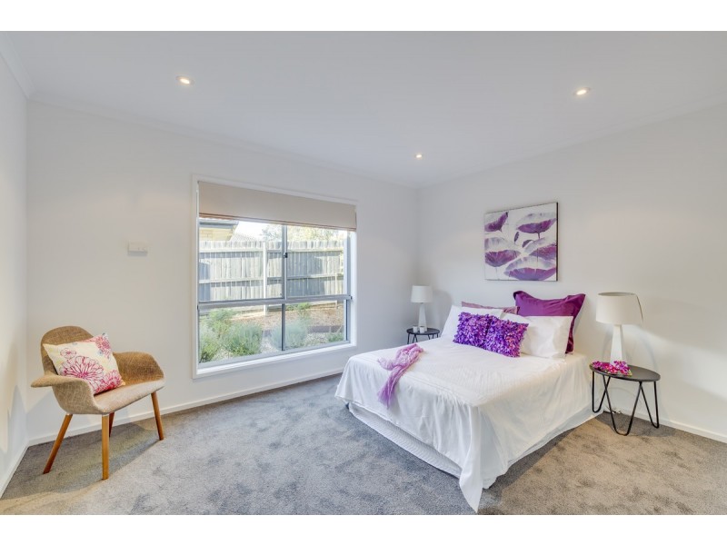 21 Paperbark Street, Banks ACT 2906