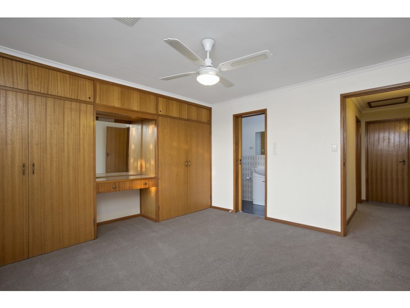 14 Achernar Close, Giralang ACT 2617