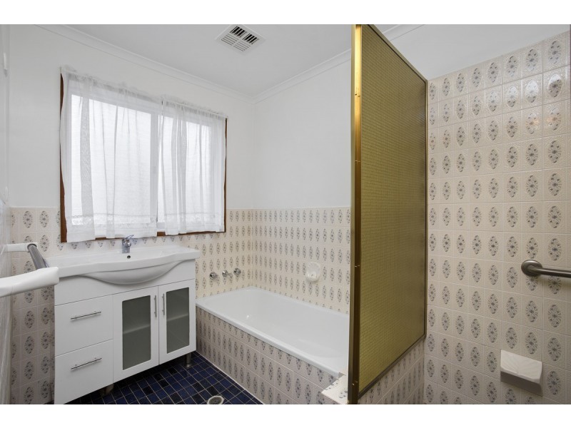 14 Achernar Close, Giralang ACT 2617