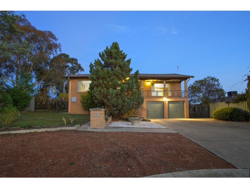 14 Achernar Close, Giralang ACT 2617