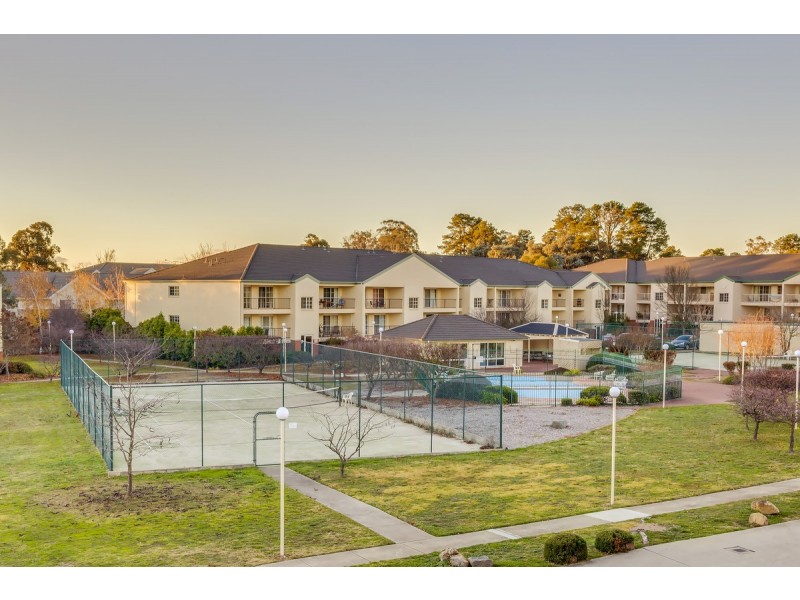 29/21 Aspinall Street, Watson ACT 2602