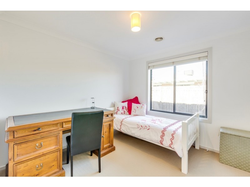 48 Henry Sutton Circuit, Dunlop ACT 2615