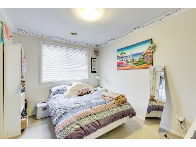 12 Eric De Salis Street, Macgregor ACT 2615