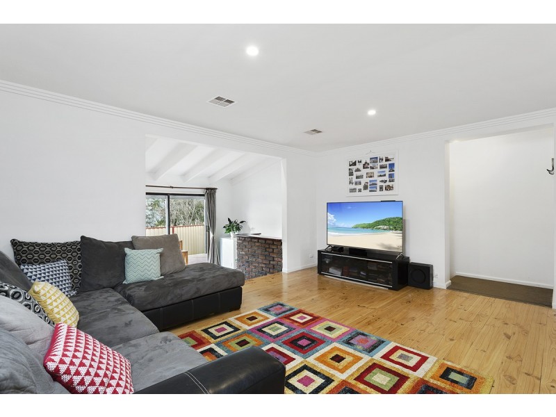 5 Gaggin Place, Macgregor ACT 2615