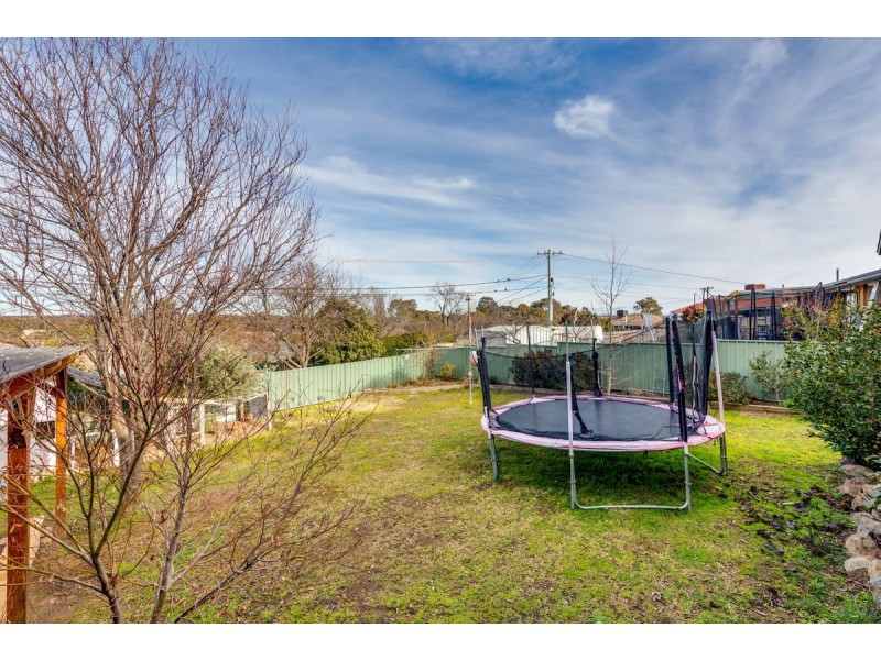 12 Kirkland Circuit, Macgregor ACT 2615