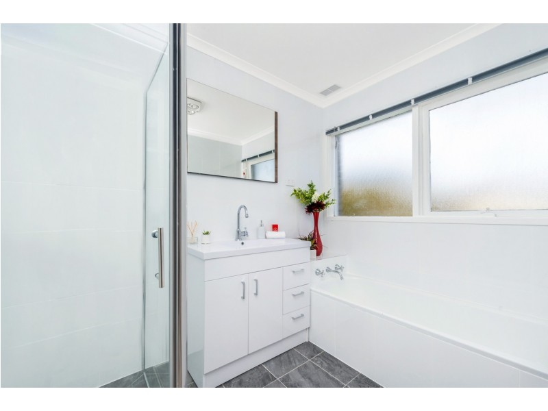 34 Berne Crescent, Macgregor ACT 2615