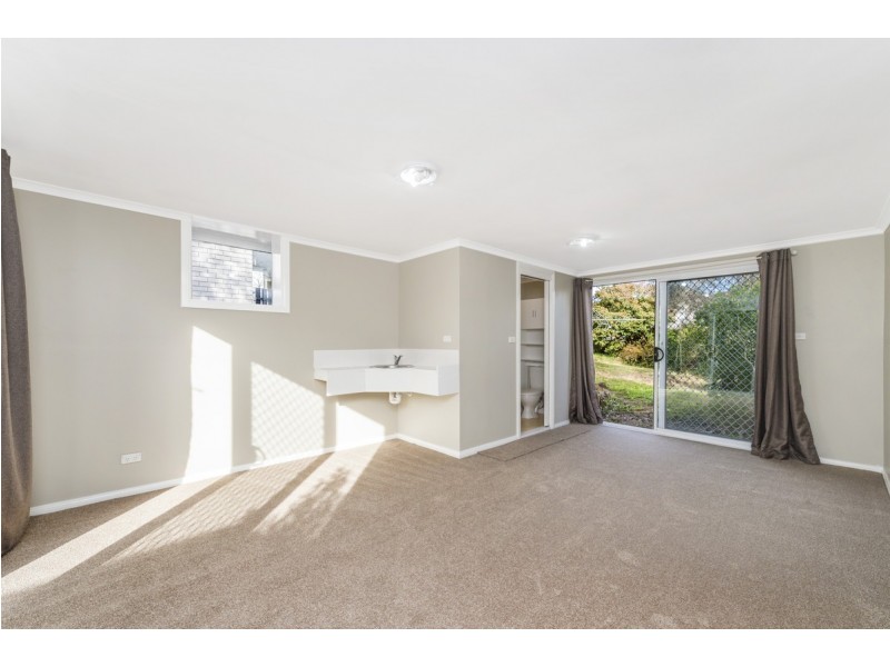 34 Berne Crescent, Macgregor ACT 2615