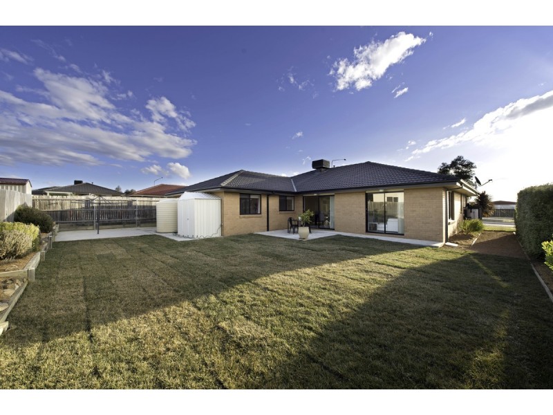 50 Macfarlane Burnet Avenue, Macgregor ACT 2615
